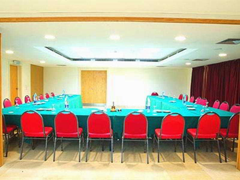 Quality Inn Tripoli Dış mekan fotoğraf