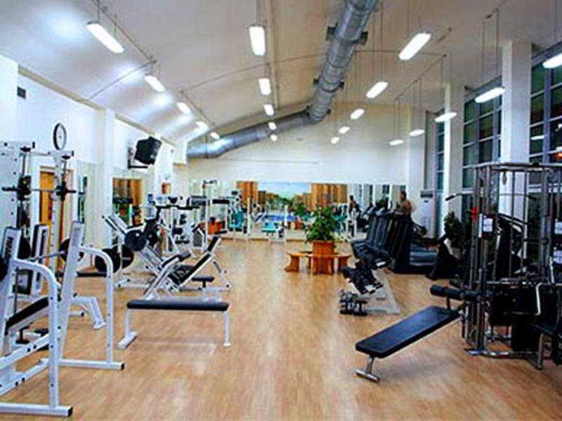 Quality Inn Tripoli Dış mekan fotoğraf